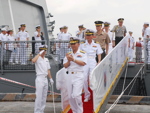 ระเบียบการต่างๆสำหรับเรือทหารต่างชาติที่เข้าเทียบท่าในเวียดนาม